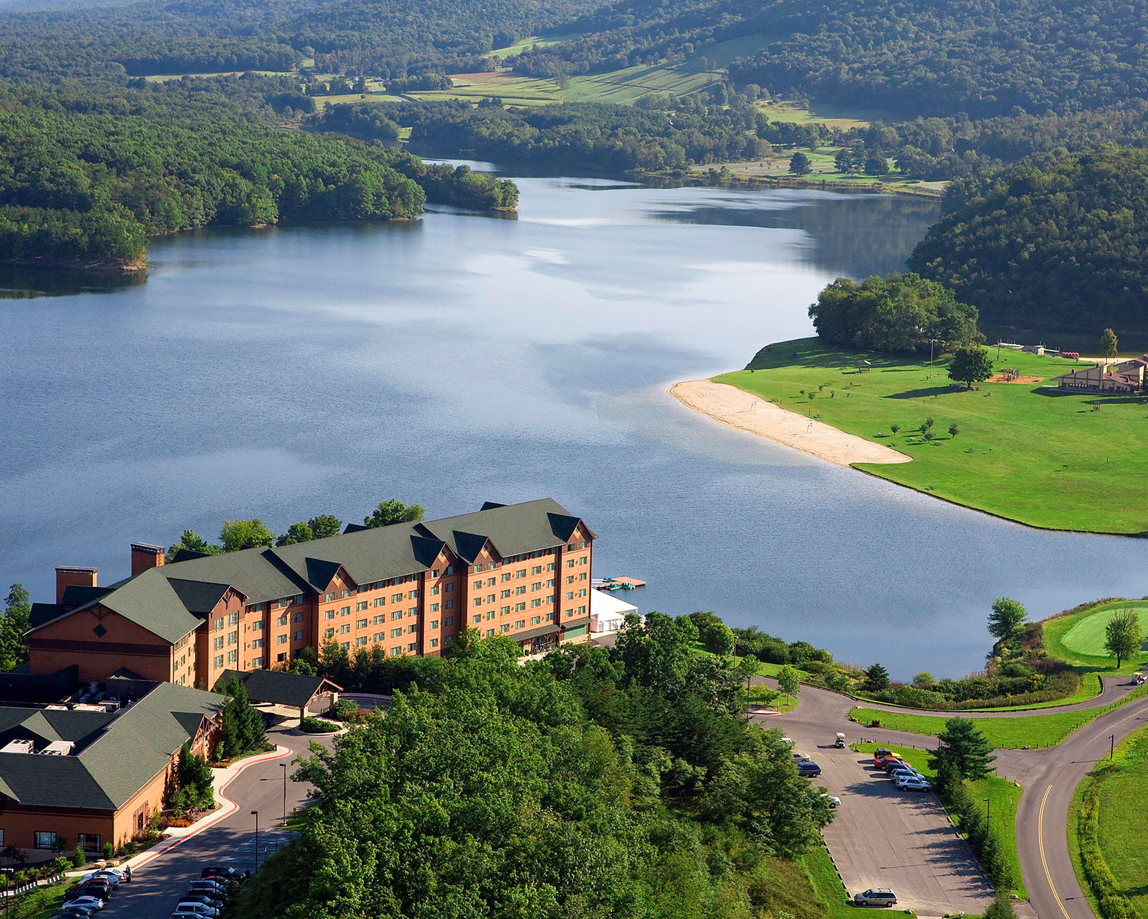 Rocky Gap Casino Resort Flintstone Buitenkant foto